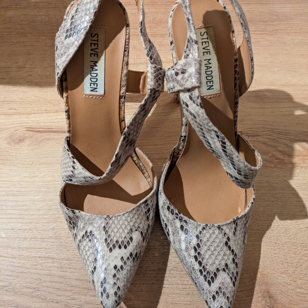 Steve Madden Women's Snakeskin Heels - Cream and Brown